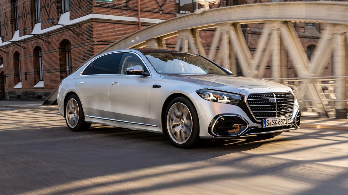 2027 Mercedes-Benz S-Class: Not New, but Renewed